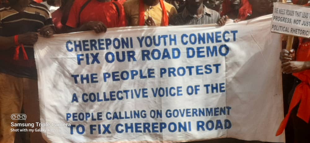 Chereponi residents protest over bad roads