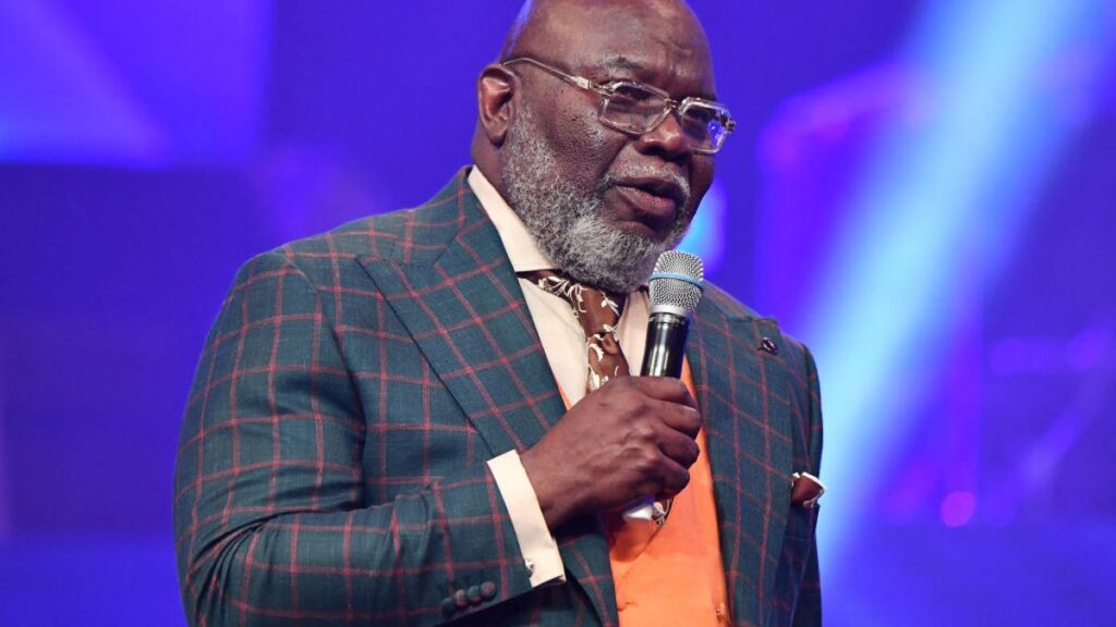 T.D. Jakes Addresses Viral and Salacious Gossip, Regarding Ties with Diddy
