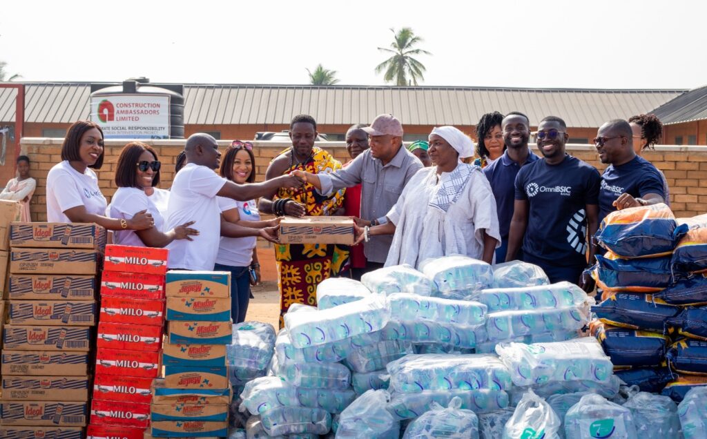OmniBSIC Bank staff show love to flood victims at Aveyime-Battor Resettlement Centre