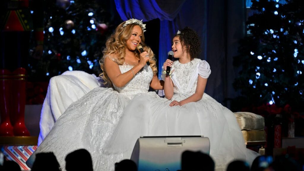 In Viral Videos, Mariah Carey’s Daughter Monroe Cannon, 12, Sings Like Mom