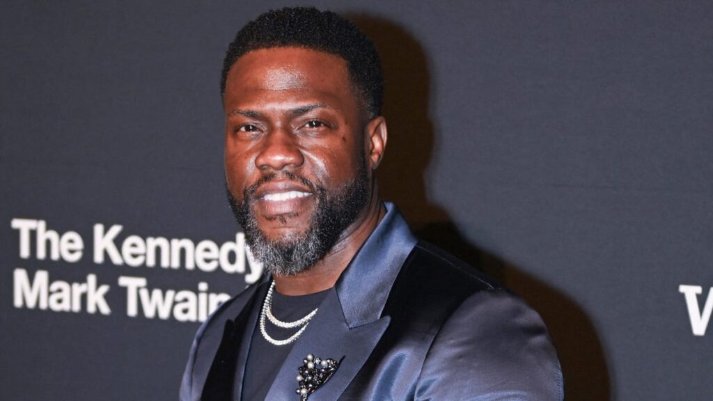 Kevin Hart, Chris Rock on Mixing Comedy With Politics