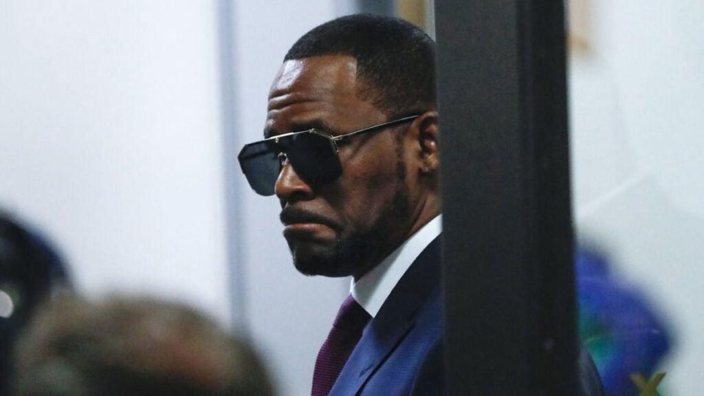 R. Kelly Suing Federal Government to Get Commissary Funds