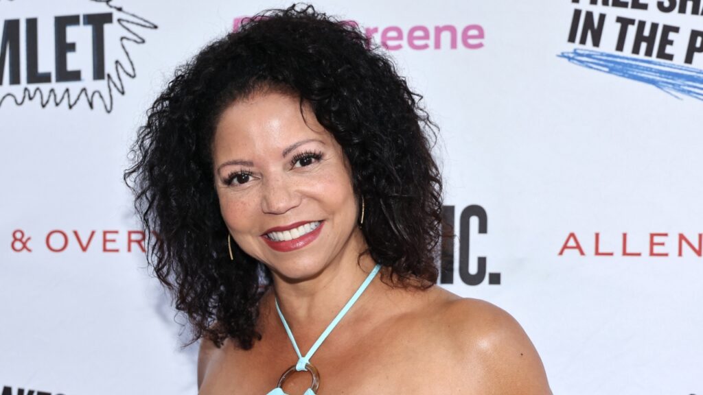 Former 'ER' actor Gloria Reuben opens up about the 'havoc' of hot flashes