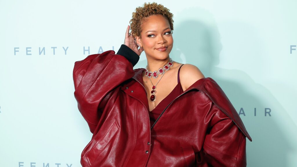 Rihanna shows off her natural texture while celebrating Fenty Hair