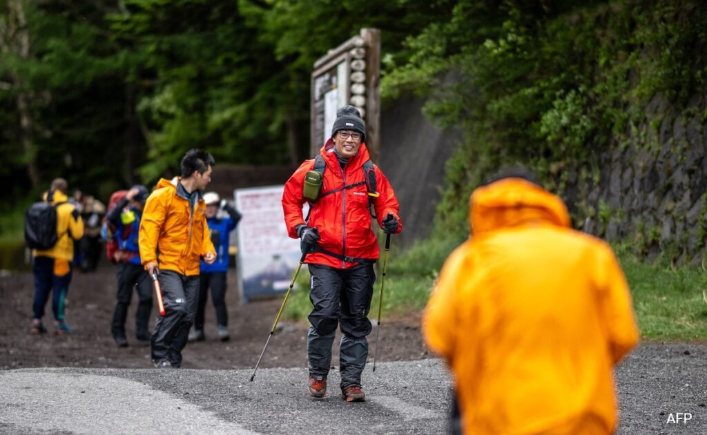 Entry Fee Issued For Mount Fuji Hikers Amid New Crowd Control Measures