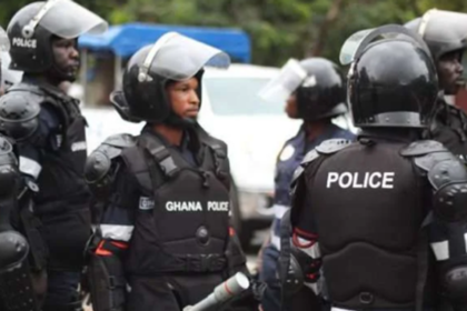 Police on manhunt for armed robbers who attacked jewelry shop at Adabraka