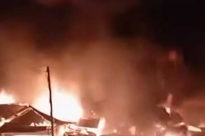 Breaking News: Fire erupts at Techiman Central Market, causing widespread damage (Video)