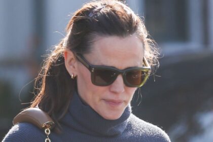 Jennifer Garner Mourns Friend 'Who Did Not Get Out In Time' During California Wildfires