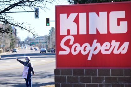 King Soopers, union reach deal to end strike, renew contract talks