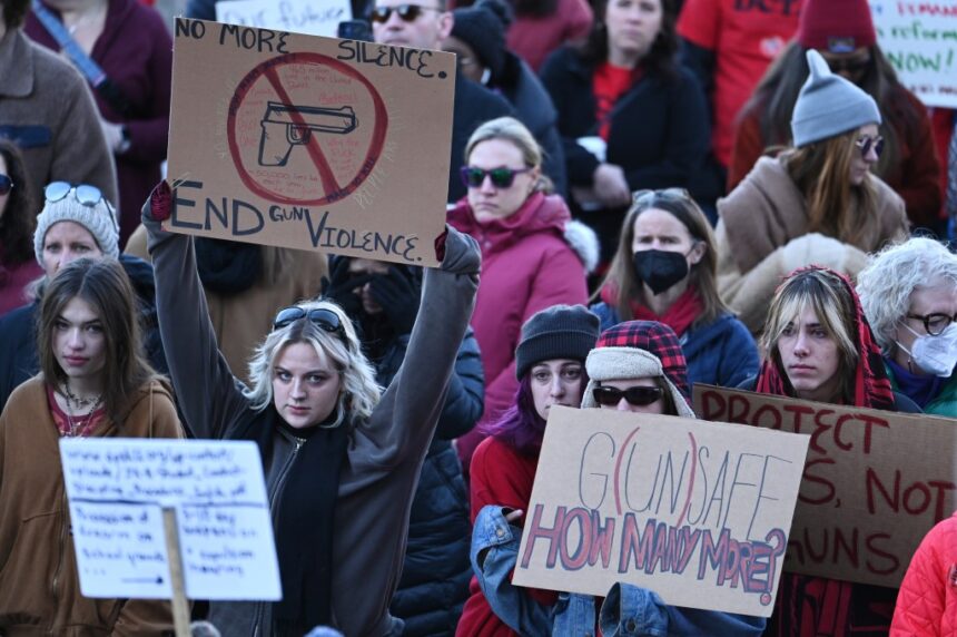 Colorado lawmakers pass bills regulating ammo, gun sales