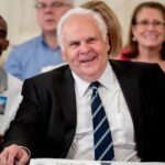 FedEx Founder Fred Smith, A Marine Corps Veteran Who Revolutionized Package Delivery, Dies At 80